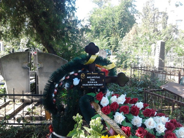 Ion Melniciuc-Cimitir Central-funeralii 19 aug 2017 - Copy