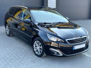 Peugeot 308 chirie auto